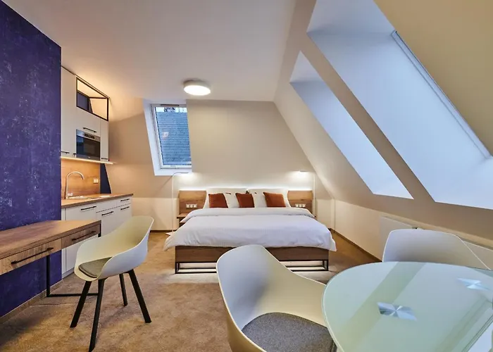 Alfred A Hermina Hotell